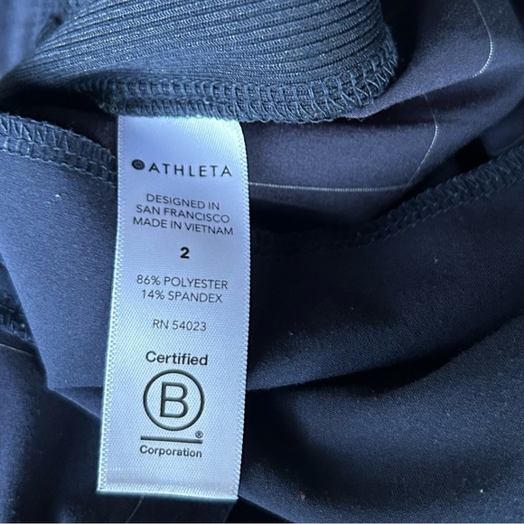 ATHLETA Brooklyn Textured Ankle Pants Navy Windowpane Plaid Sz 2 - Picture 14 of 16